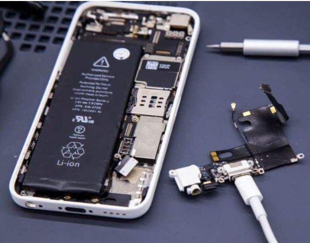 Mobile Charge Port Repair